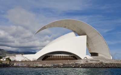 Arquitectura Sostenible en Canarias: Diseñando un Futuro Ecológico en las Islas